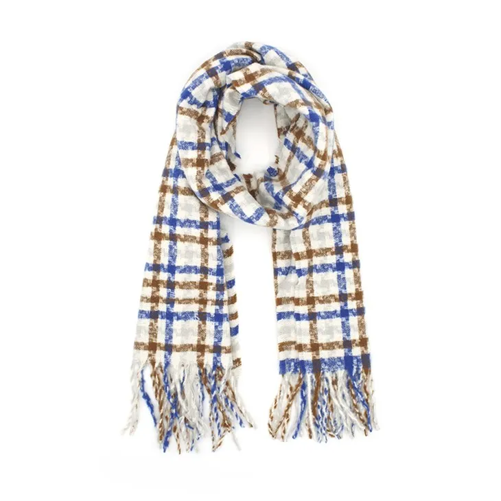 Κλασικό πολυ κασκόλ