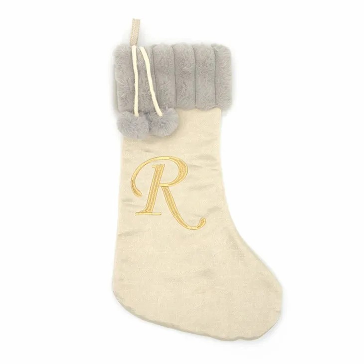 Χριστουγεννιάτικες κάλτσες με βελούδινα γράμματα